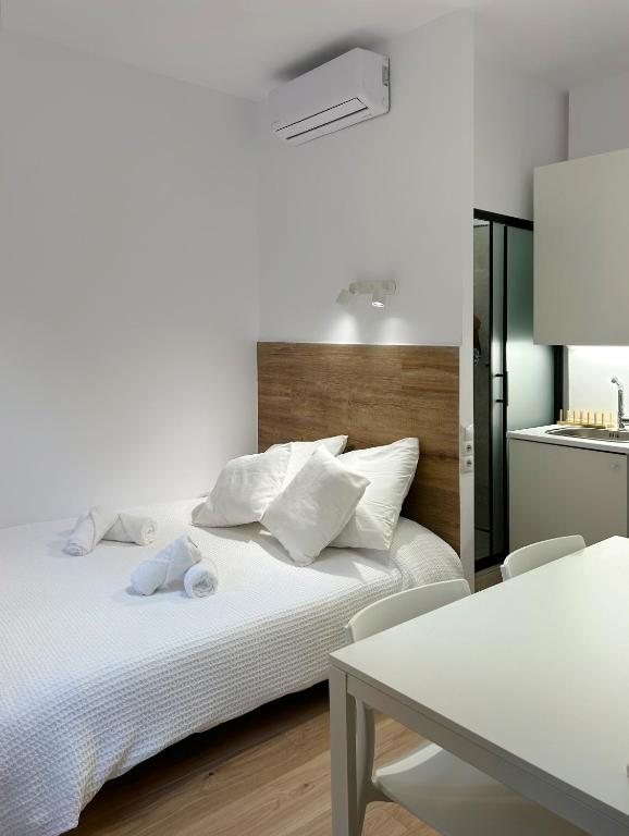 Cama